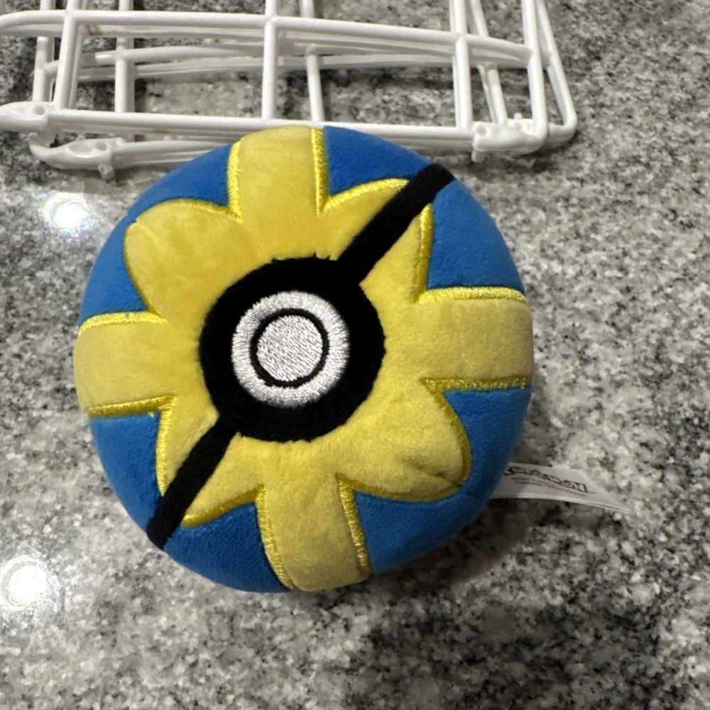 QUICK‎ BALL POKEBALL Pokemon 2017 TOMY 5" PLUSH BEAN BAG STUFFED ANIMAL